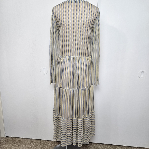 Rich & Royal Dress Mesh Dress - Picture 15 of 15